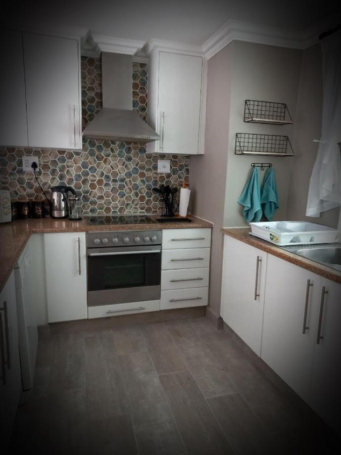 Bay-Side Apartment, Gordon'S Bay Εξωτερικό φωτογραφία